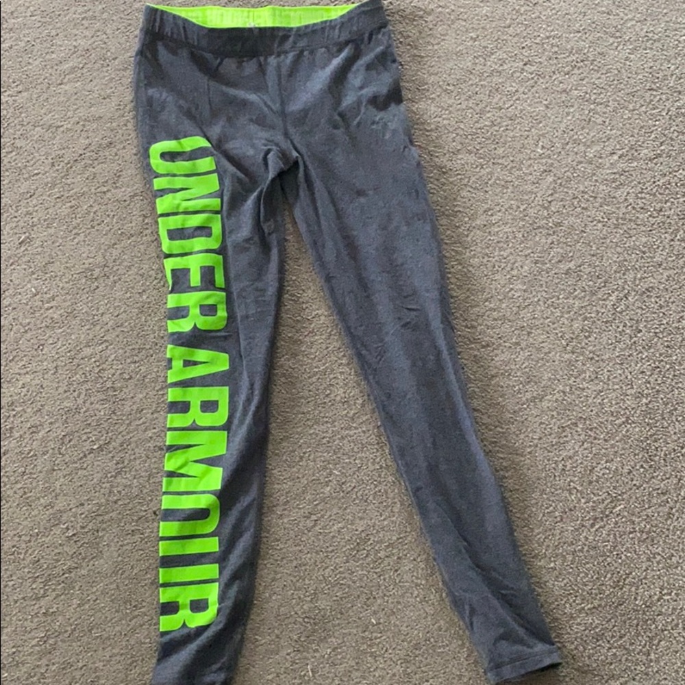Grey Under Armour leggings